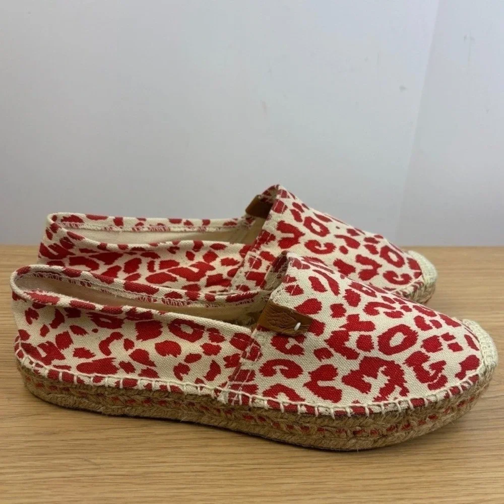 Coolway Leopard Print Espadrille Flats Size 10.5 Red Animal‎ Print Slip On Shoes